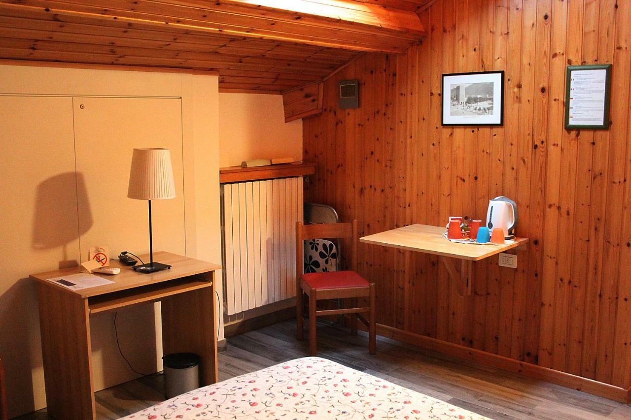 La Tegola Bed and Breakfast Como Eksteriør billede